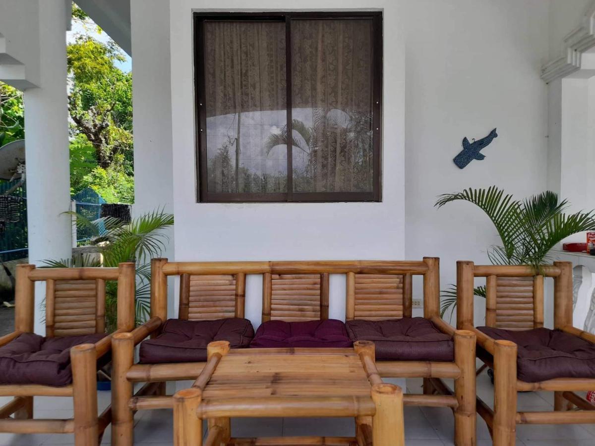 Beth'S Villa Moalboal Exterior foto